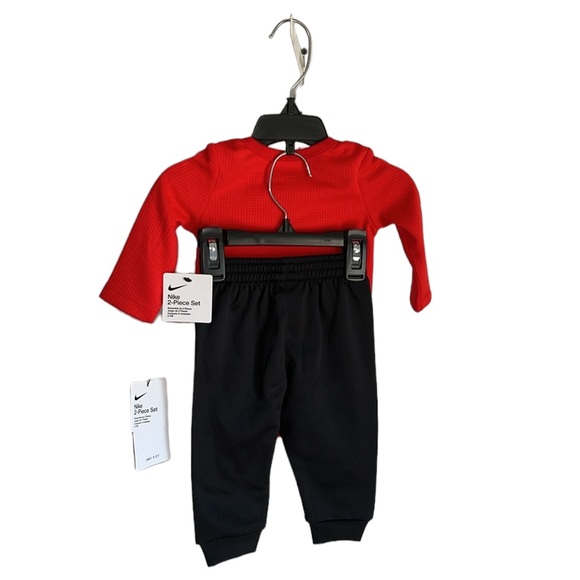 🌟NWT🌟 Nike Dri-Fit 2-Piece Set - Picture 2 of 11